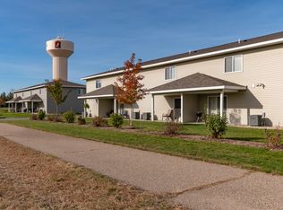 Pineview Townhomes, Jordan, MN 55352