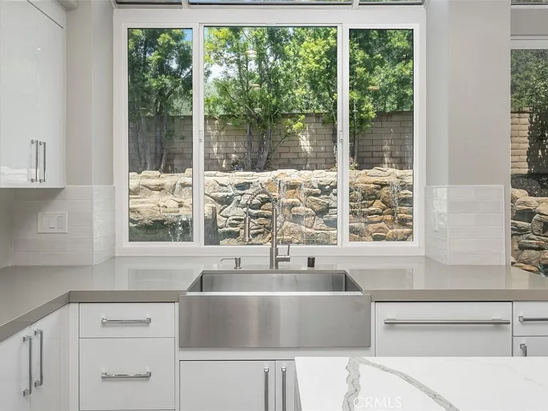 27510 Morro Dr — Photo 10