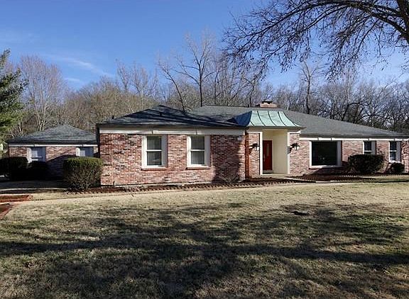 2nd image of 15188 Isleview Dr