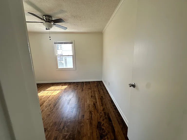 7315 Maple St — Photo 21