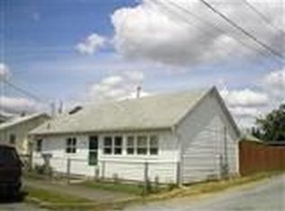 1409 5th Ave SE, Puyallup, WA 98372