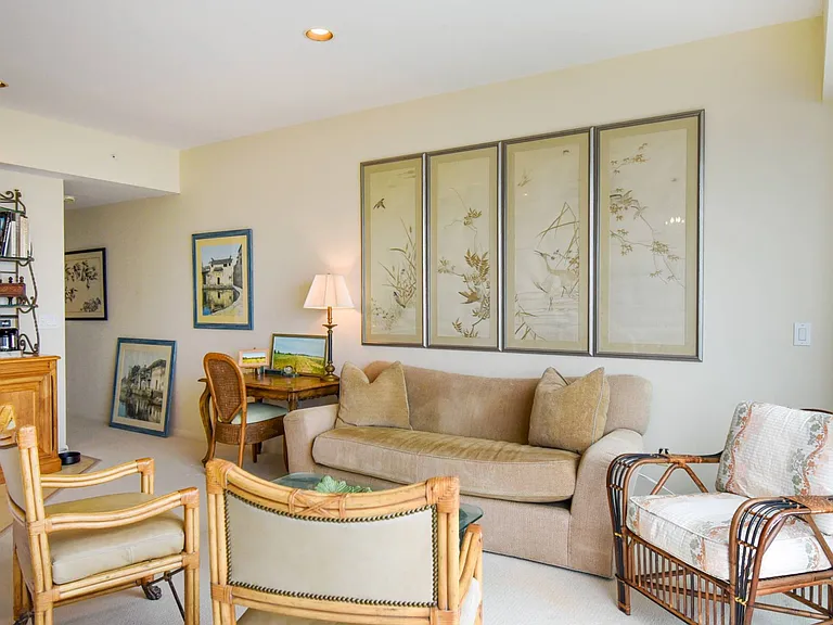 256 Dune Rd #94 — Photo 6