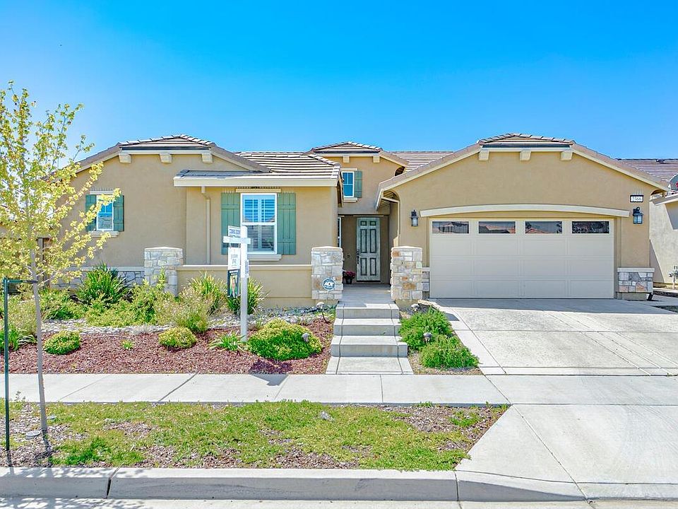 1st image of 2366 Banks Dr
