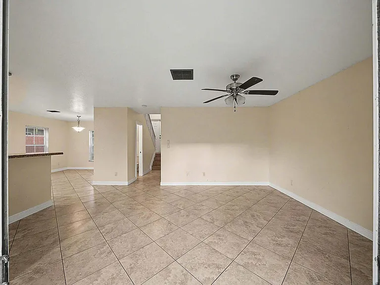 5789 Woodland Point Dr — Photo 22