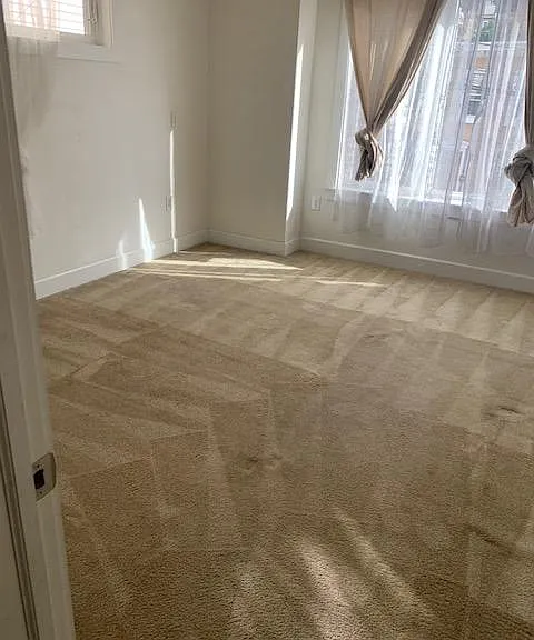 336 Leverington Ave — Photo 13