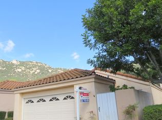 2222 Hilton Head Gln, Escondido, CA 92026