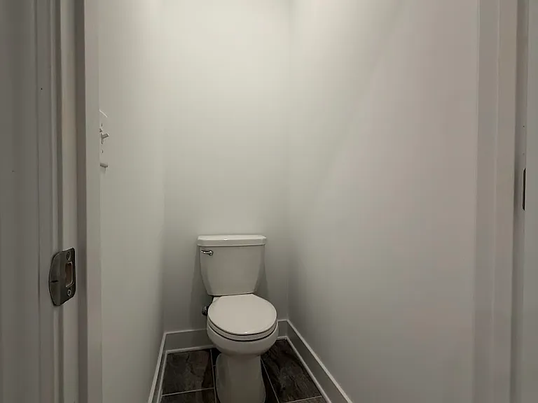 3231 Aberdeen Row — Photo 5