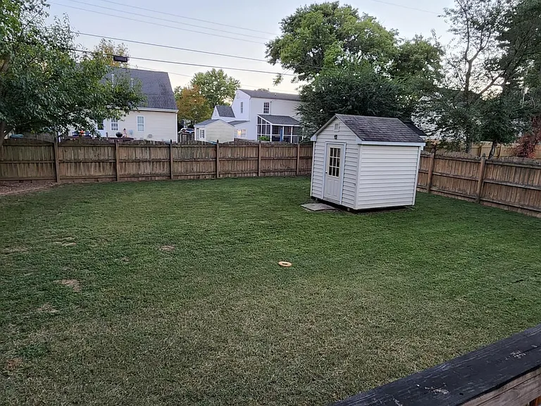 6917 Vanderbilt Ave — Photo 6