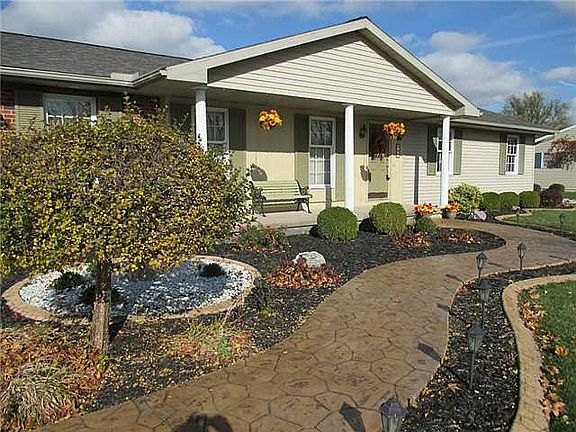 2nd image of 545 Buckeye Ln