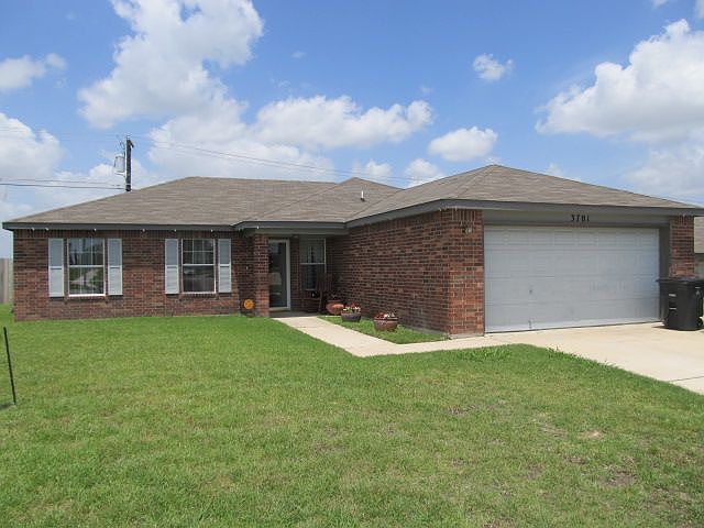 1st image of 3701 Lakecrest Dr