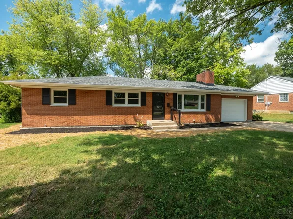 202 Loretta Dr, Middletown, OH 45044