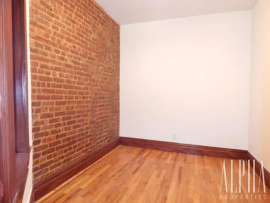 Rented by Alpha Properties NYC I LLC | media 30