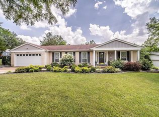 202 Cool Meadows Dr, Ballwin, MO