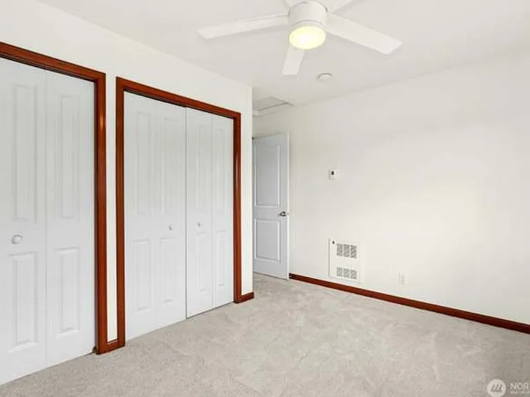 1447 NE 166th Ct #1 — Photo 35