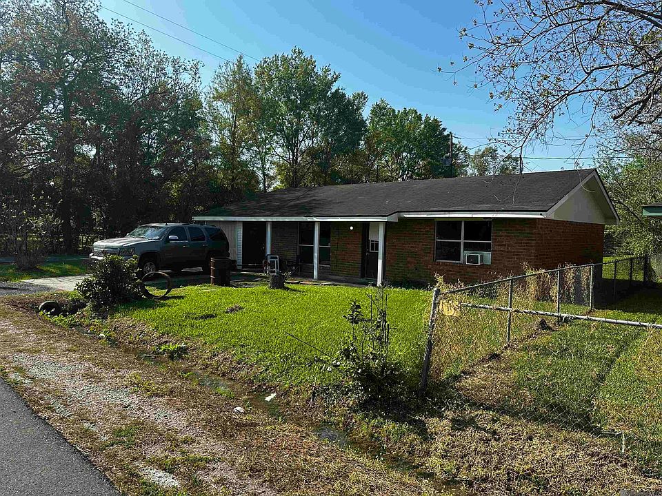 1st image of 412 Willow St