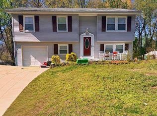 16 Amwich Ct, Waldorf, MD