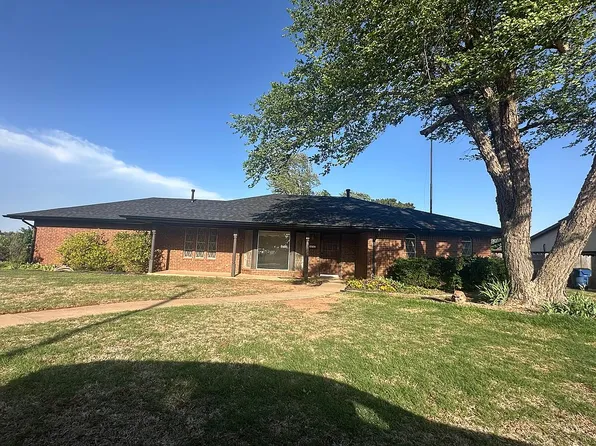 217 Westview St, Waukomis, OK 73773