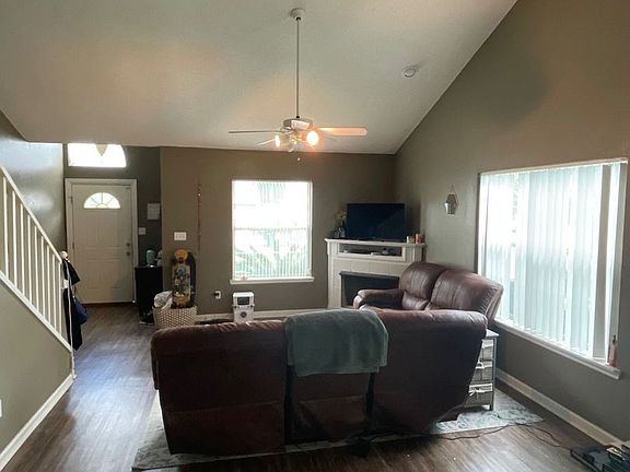 5th image of 4119 Castellan Dr