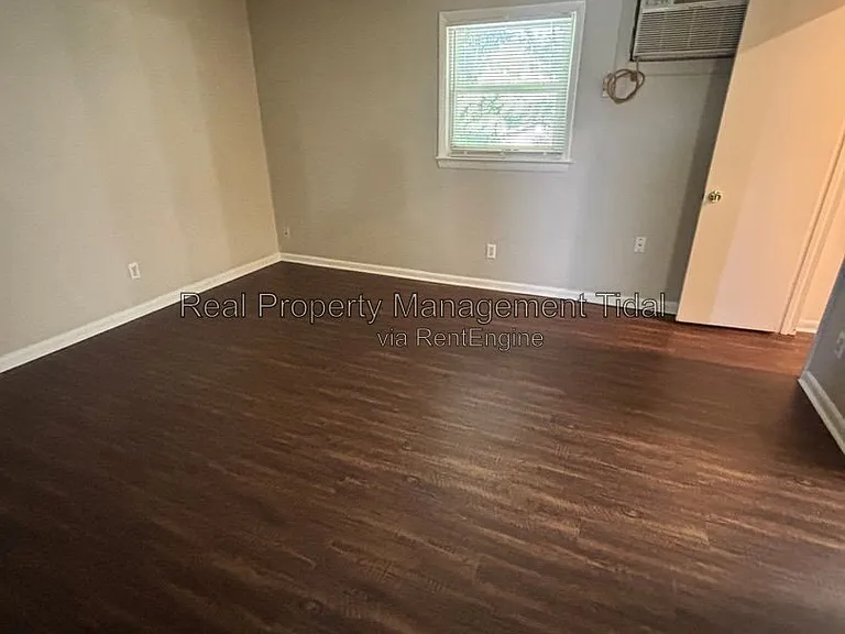 5667 Brickell Rd #20 — Photo 16