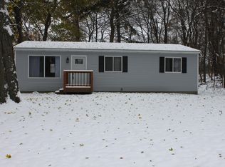 1340 Knapp St NE, Grand Rapids, MI 49505