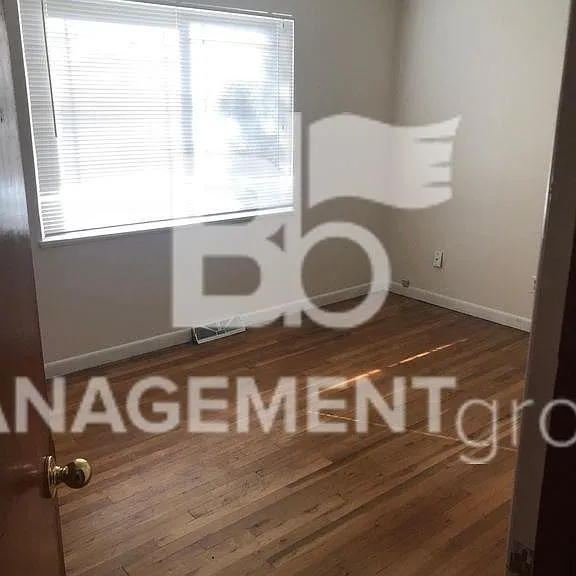 5442 NE 38th Ave — Photo 14