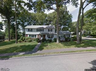 9 Devon Rd, Norwood, MA 02062