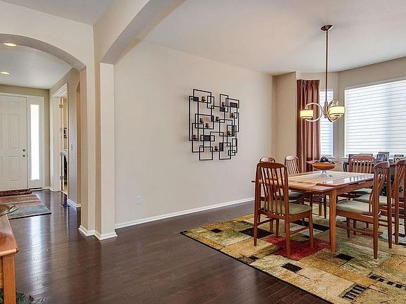 4th image of 23693 E Briarwood Dr