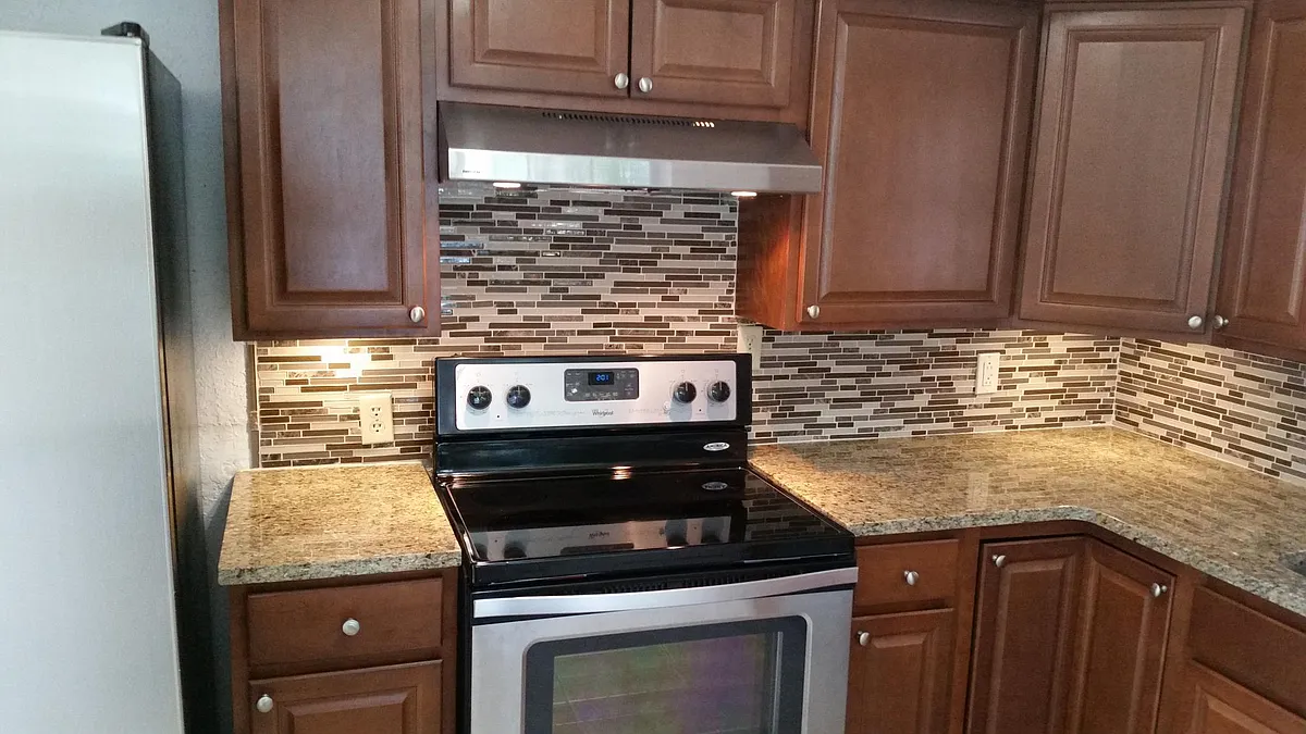 FULLY RENOVATED KITCHEN - 185 5th Ave S