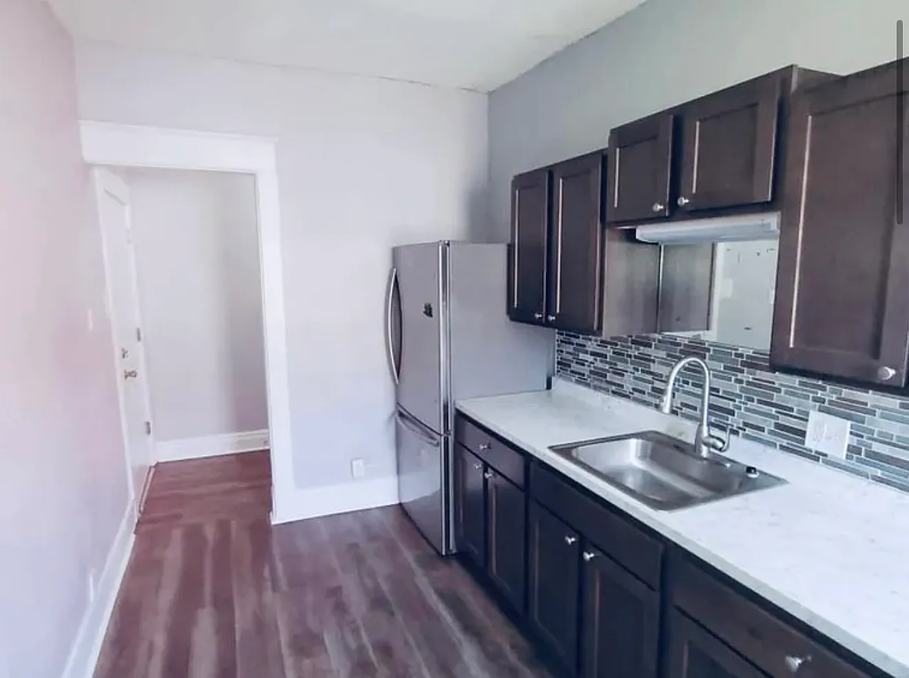 128 Auburn Ave — Photo 2