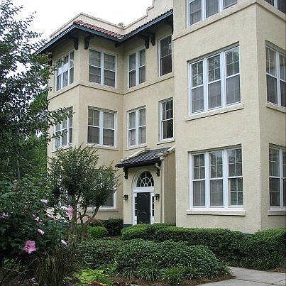 Broadway Apartments
