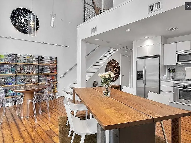 1050 Brickell Ave #208 — Photo 1