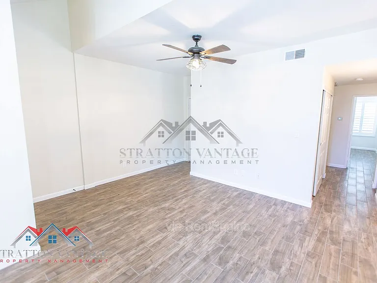 20 S Buena Vista Ave #208 — Photo 8