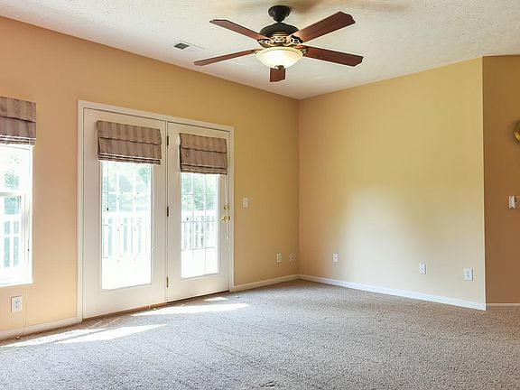 4th image of 951 Mistflower Ln