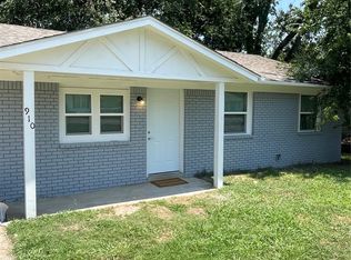 910 S Choctaw Ave, Claremore, OK 74017