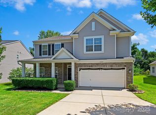 10409 Dominion Village Dr, Charlotte, NC 28269