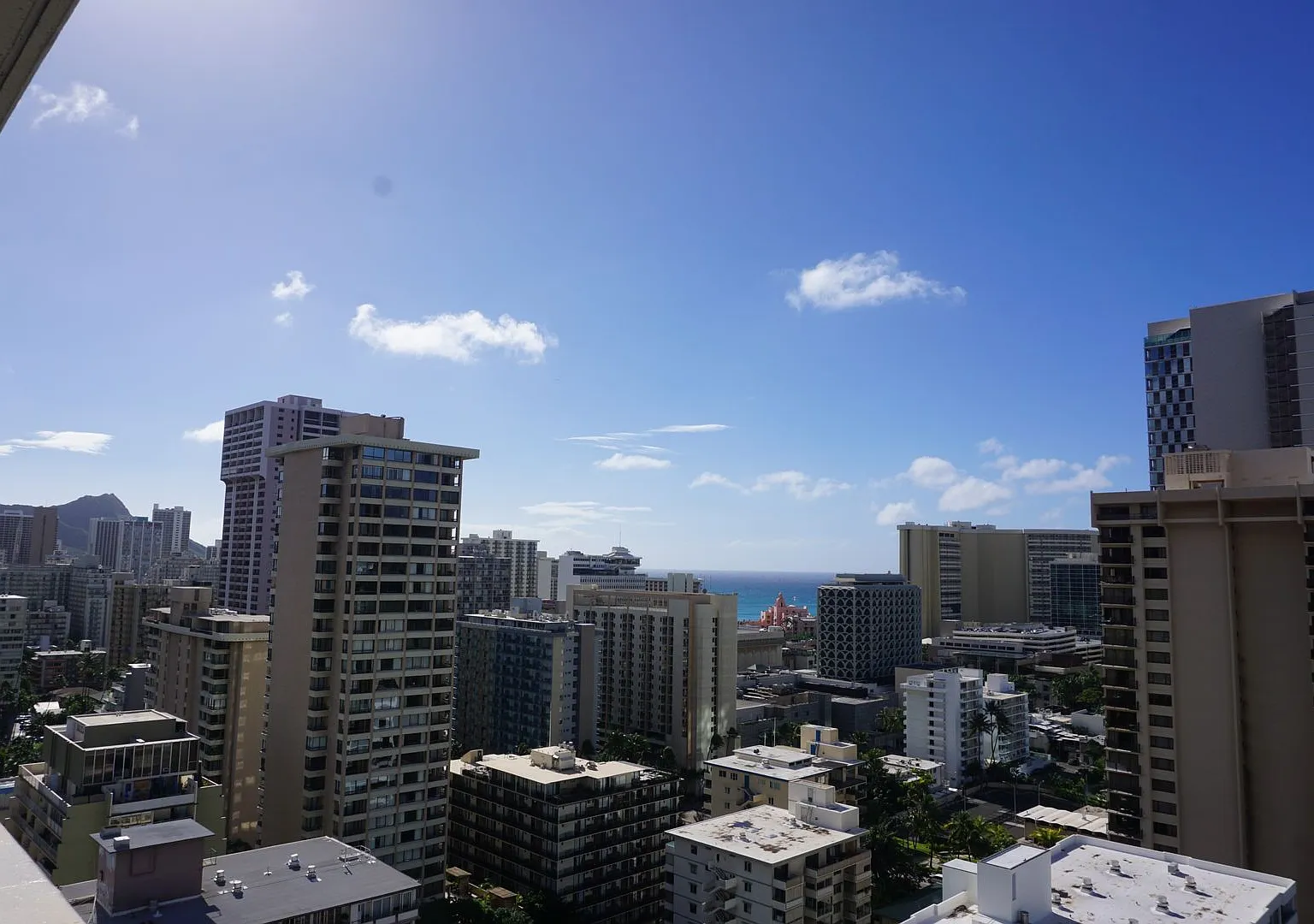 2121 Ala Wai Blvd — Photo 1