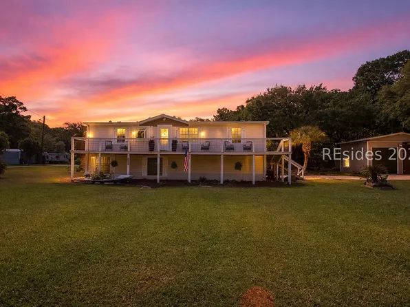 14 Mickey D Ln, Beaufort, SC 29907