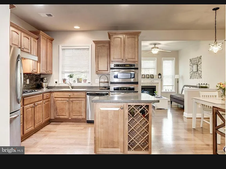 8990 Brewer Creek Pl — Photo 7