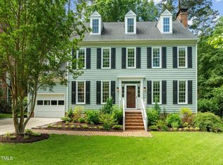 1904 Bearkling Pl, Chapel Hill, NC 27517