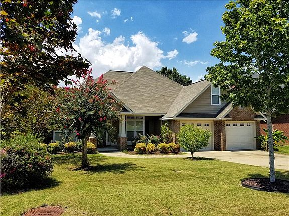 4th image of 204 Lee Road 2140