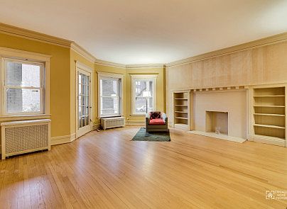 4th image of 5427 S Hyde Park Blvd APT 1