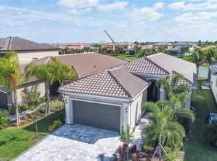 4405 Aurora St, Naples, FL 34119