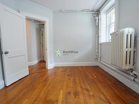 4th image of 840 Mass Ave #23