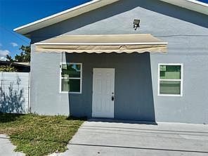 2nd image of 257 SW 12th St #1