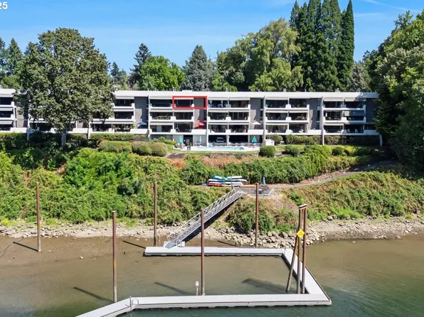 790 SE Webber St Unit 305, Portland, OR 97202