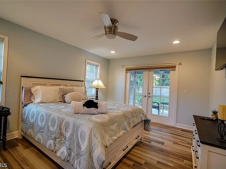 8831 Banyan Cove Cir — Photo 14