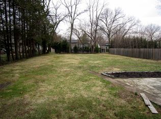 574 New Bridge Rd, Teaneck, NJ 07666