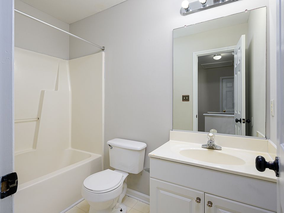1st image of 4909 Windproof Way