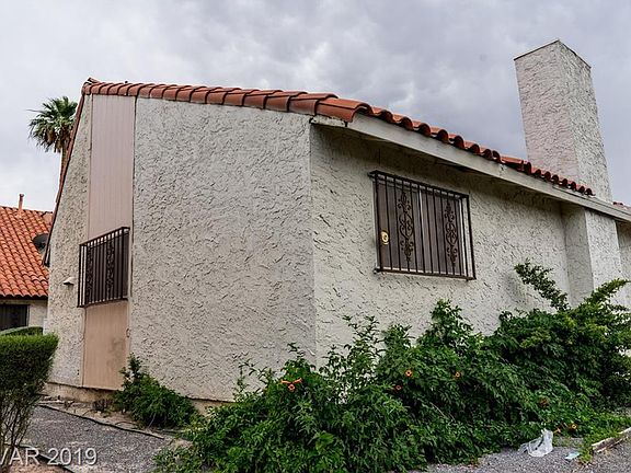 2nd image of 2524 Love St