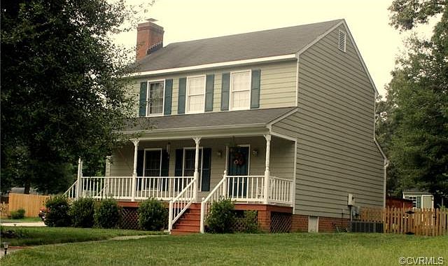 1st image of 6101 Holly Trace Dr